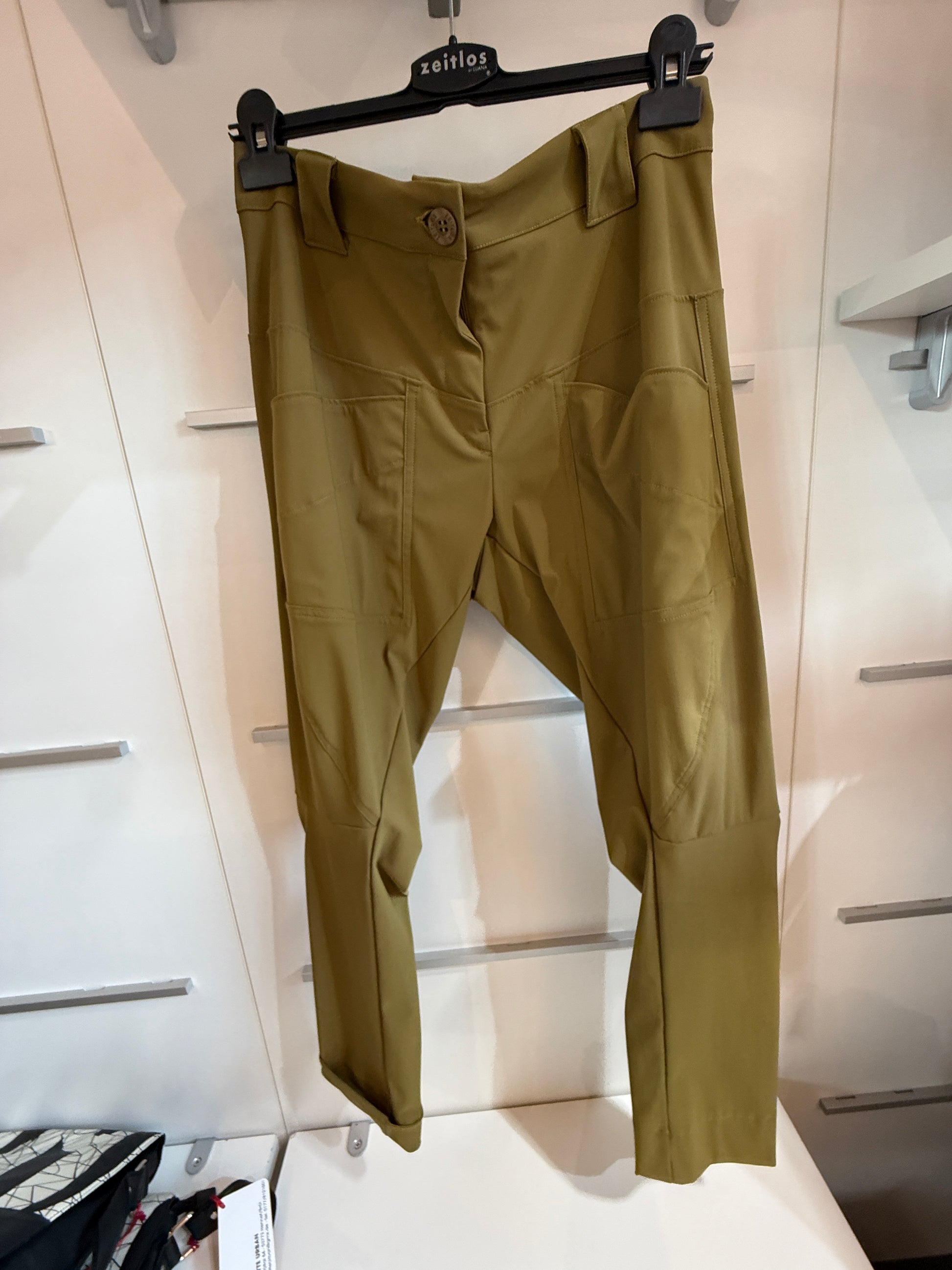 Klappentaschenhose Art.Nr 1010 pesto