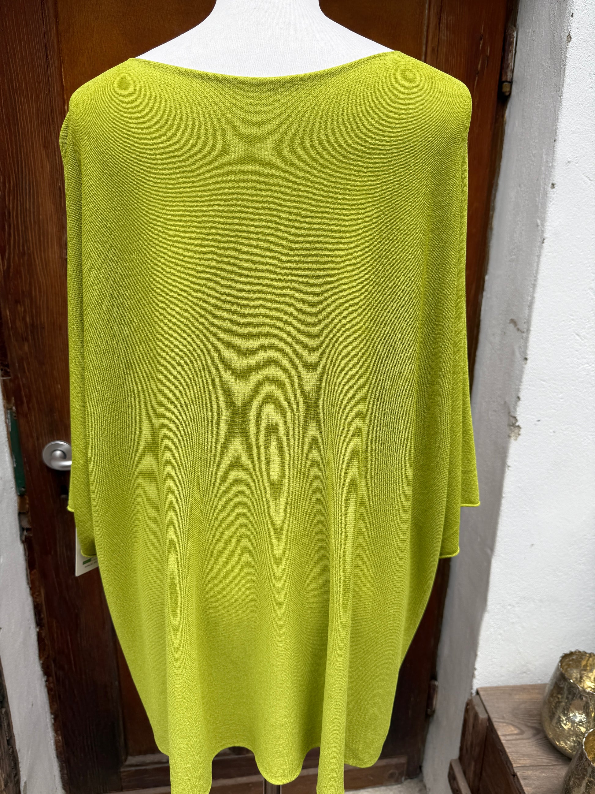 Kurzärmliger leichter Strickpullover
