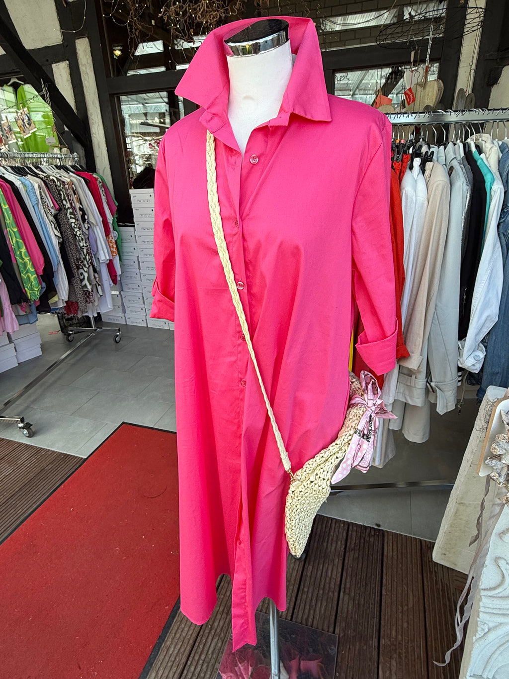 Tolles grünes Kleid in A-Linie mit Taschen
